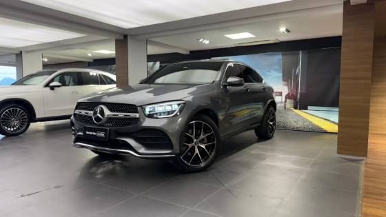 MERCEDES-BENZ GLC 300 2.0 CGI GASOLINA COUPÉ AMG LINE 4MATIC 9G-TRONIC